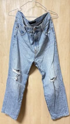 UNIQLO JEANS ストレートデニム ダメージ加工 28インチのサムネイル
