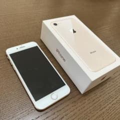 iPhone 8 Gold 64 GB SIMフリーのサムネイル