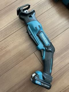 マキタmakita充電式レシプロソーJR104DSHバッテリー・充電器・ケース付のサムネイル