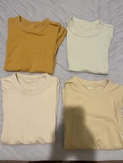 UNIQLO U クルーネックTシャツ 4枚セットのサムネイル