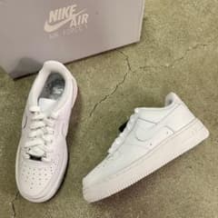 Nike GS Air Force 1 LE FV5951-111 21㎝ - メルカリ