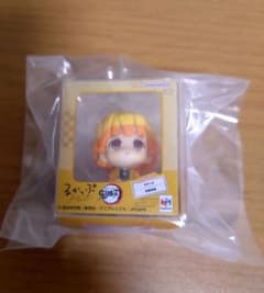 鬼滅の刃　るかっぷ　ミニチュアコレクション　我妻善逸　ボールチェーン付き