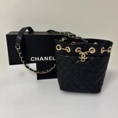 CHANEL ノベルティ 巾着バッグ ブラックのサムネイル