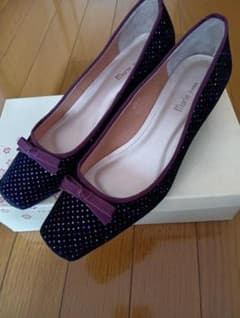 marie plie パンプス 23.5cmのサムネイル