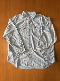 『古着』　Carhartt ボタンダウンシャツ ライトブルーのサムネイル