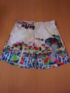 DISCOVERED ESQUISSE print short pant 未使用 - メルカリ