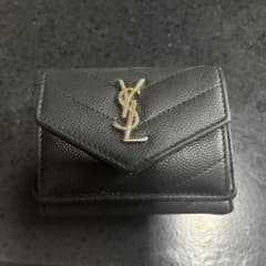 イヴサンローラン YSLカサンドラ Wホック 三つ折り 財布のサムネイル