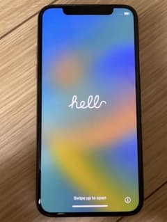 iPhone Xs 256GB SIMフリー  箱付き　訳ありのサムネイル