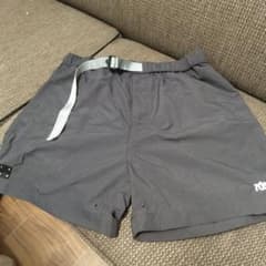最終お値下げ　TONBOW ショートパンツ グレーのサムネイル