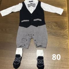 タキシード　ロンパースと靴下セットのサムネイル