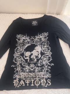 スカルプリント 長袖Tシャツ ブラックのサムネイル