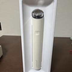 medicube 美顔器 本体のサムネイル