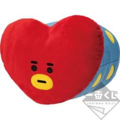 BT21 1番くじ　ミニまくら　TATAのサムネイル