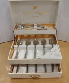 カトラリー　セット　courregesのサムネイル
