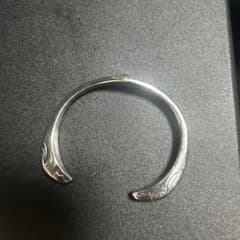 silver gold point bangle