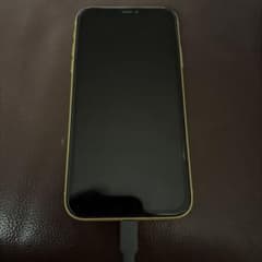 Apple iPhone 11 イエロー 64GB バッテリー85% 本体のサムネイル