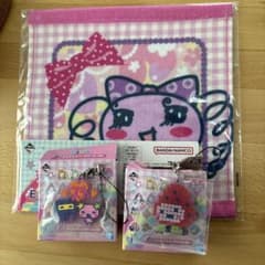 たまごっち ハンドタオル きらきら ラバーチャーム ストラップセット 一番くじのサムネイル