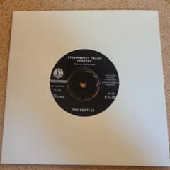 The Beatles STRAWBERRY  FIELDS FOREVERのサムネイル