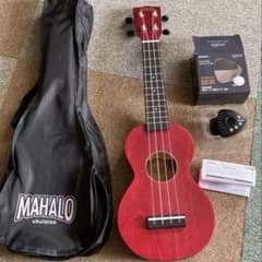 MAHALO ウクレレ レッド ケース (チューナー付)