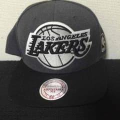 スナップバックキャップのサムネイル
