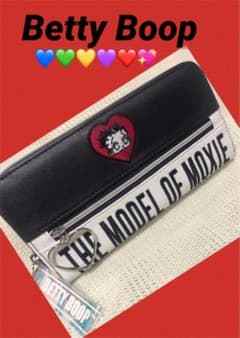 ☆ベティちゃん☆ 長財布 ラウンドファスナーのサムネイル