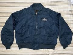 ALPHA INDUSTRIES フライトジャケットのサムネイル