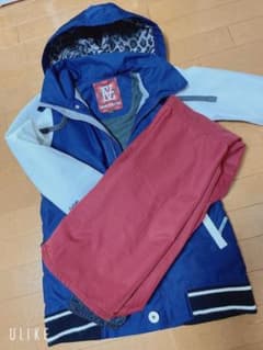 【12月いっぱいで処分】ESTIVO スタジャン風　スノボウェア　上下セットのサムネイル