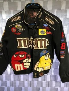 【値下げ中！！】m&m's ジャケット キッズLサイズのサムネイル