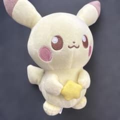 ポケモン ピカチュウ ぬいぐるみ 星持ちのサムネイル