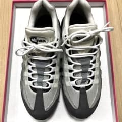 Nike Air Max 95 グレー/ホワイト 27cmのサムネイル