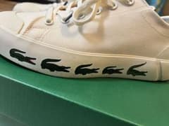 Lacoste スニーカー　レディースのサムネイル
