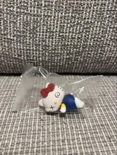 サンリオ ばたんきゅ～ ハローキティ ガチャのサムネイル