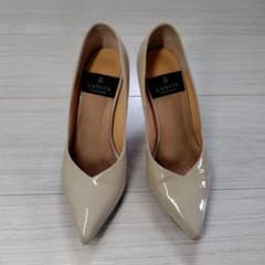 LANVIN COLLECTION エナメルパンプス ベージュのサムネイル