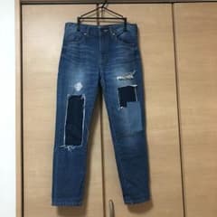 ダメージデニムのサムネイル