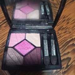 Dior アイシャドウパレット サンククルール 887スリル - メルカリ