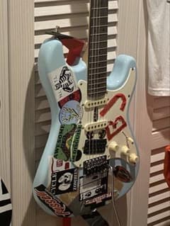 フェルナンデスgreenday ストラトエレキギター ブルー　ビリージョー仕様 フェルナンデスgreenday ストラトエレキギター ブルー ビリージョー