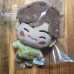 BTS インザソム テテ 笑顔のぬいぐるみ ストラップ付きのサムネイル