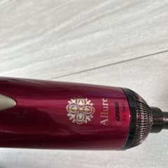 Allure ヘアドライヤー ブラシ付きのサムネイル