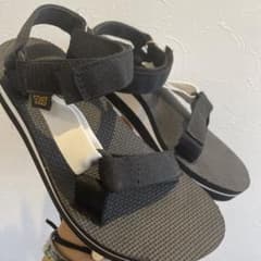 Teva earthコラボサンダルのサムネイル