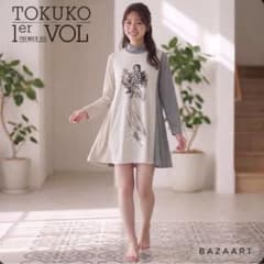トクコプルミエヴォル チュニック ネコ 人物 バイカラー ハイネック A
