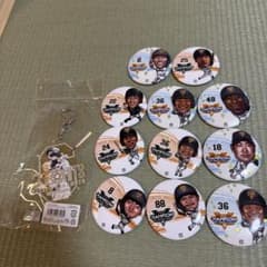 坂本勇人選手2000本安打記念缶バッジ16個セット 読売ジャイアンツ缶バッジ 坂本勇人2000本安打記念キーホルダーセット