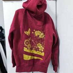 Thumbnail of 花と蝶のプリント 赤 パーカー 和柄
