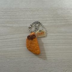 カツのお守り　ハムカツ　ガチャガチャのサムネイル