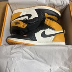 NIKE AIR JORDAN 1 RETRO HIGH OG "Taxi"のサムネイル
