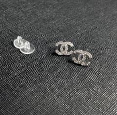 CHANEL シャネルピアスヴィンテージ シルバー - メルカリ