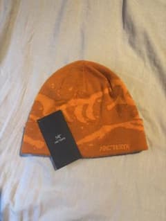 ARC'TERYX ニット帽 ビーニー オレンジ - メルカリ