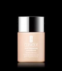 CLINIQUE　アクネカバーアップリキッドファンデーションのサムネイル