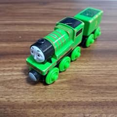 ヘンリー　きかんしゃトーマス　木製レールシリーズのサムネイル