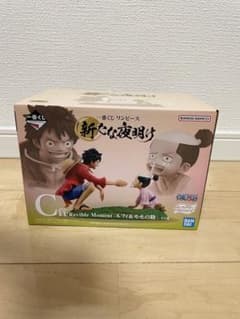 ONE PIECE Revible Moment 루피와 복숭아의 도움