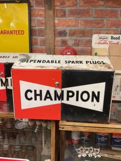 USAチャンピオン プラグキャビネット 2 Champion Spark Plug Cabinet